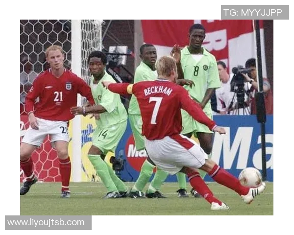 全球足球巨星的精彩人生与辉煌成就全景介绍