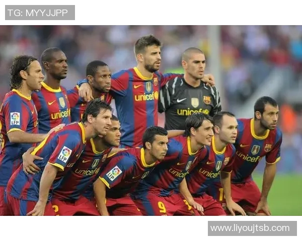 南京足球队在世界锦标赛中的默契配合与战术分析